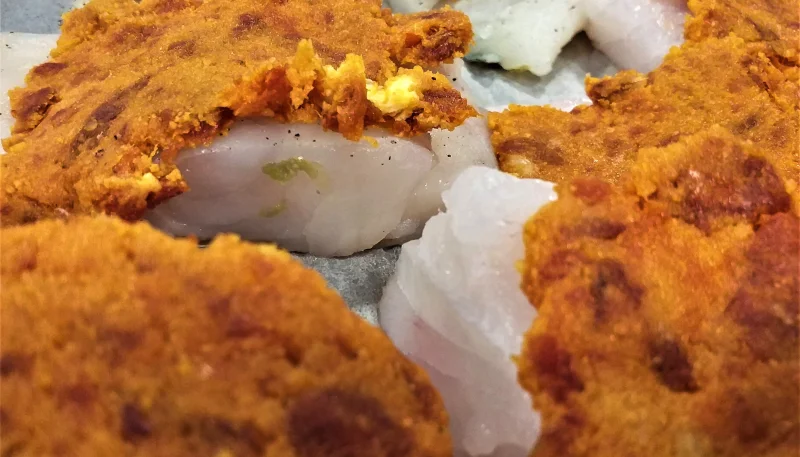 Bacalao con costra de chorizo y manchego curado