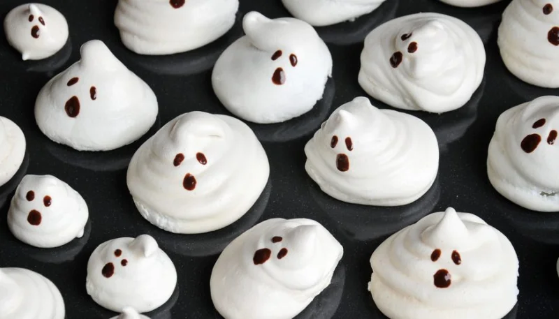 Fantasmas de merengues