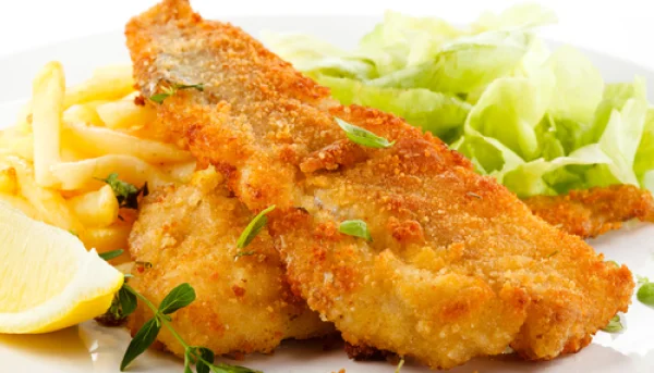 Filete de pescado empanado