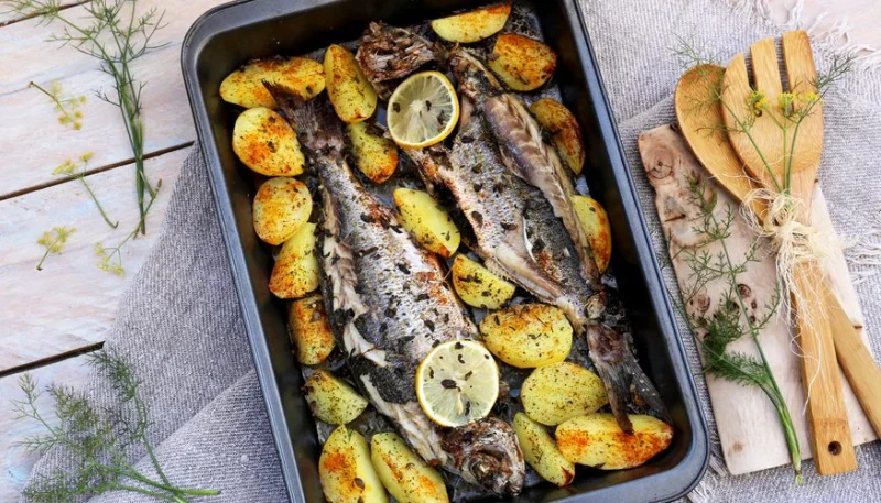 Pescado al horno con patatas