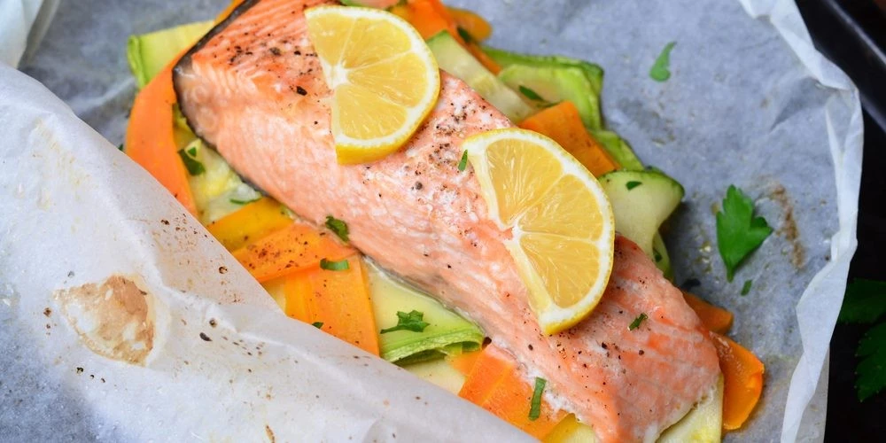 Receta Salmón en papillote con verduras sencilla Cocina rico