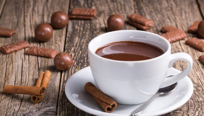 Chocolate caliente con canela