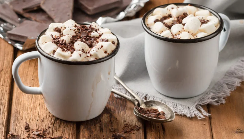 Chocolate caliente con malvaviscos