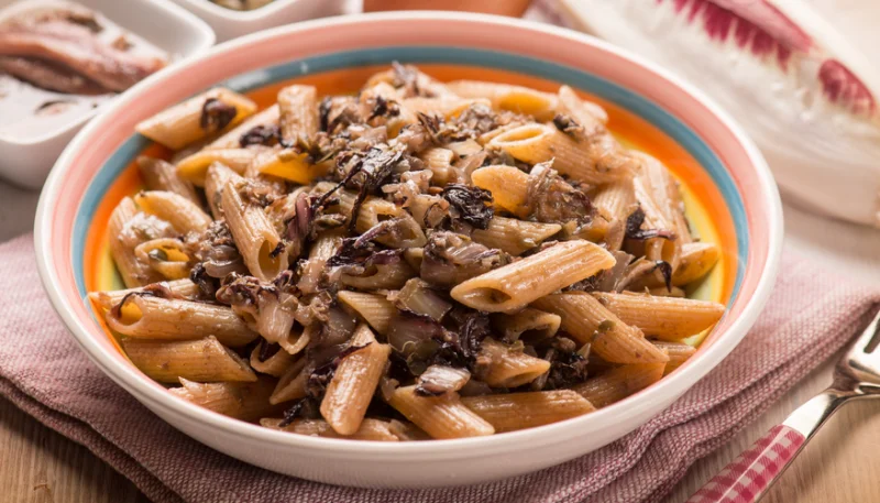 Pasta con anchoas