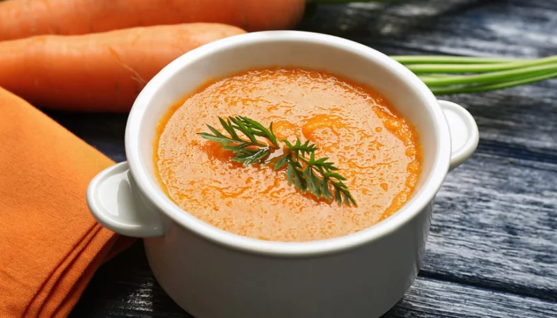 Sopa de zanahoria con curry