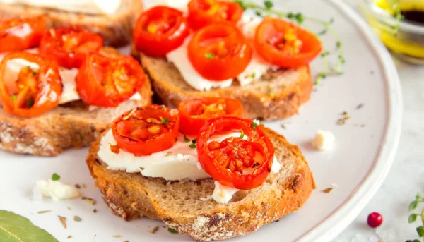 Tostadas de queso de cabra