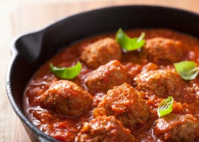 Albóndigas con tomate
