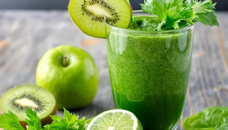 Batido de kiwi y perejil