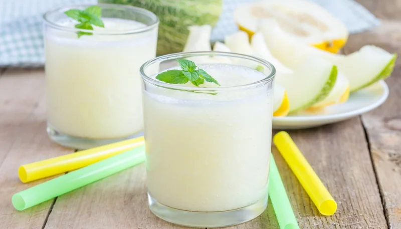 Batido de melón y yogur