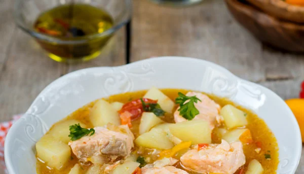 Marmitako de salmón