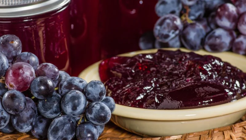 Mermelada de uva e higos secos