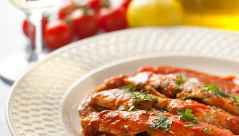 Salmonete al tomate
