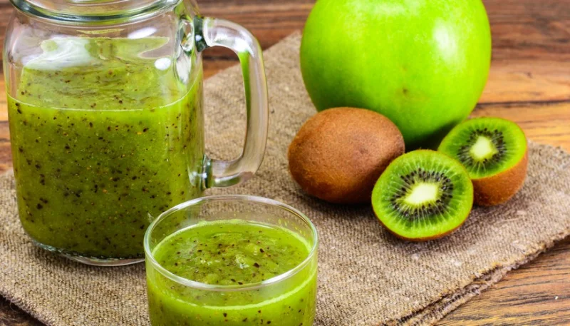 Batido de manzana y kiwi