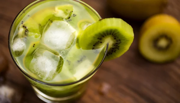 Caipirinha de kiwi