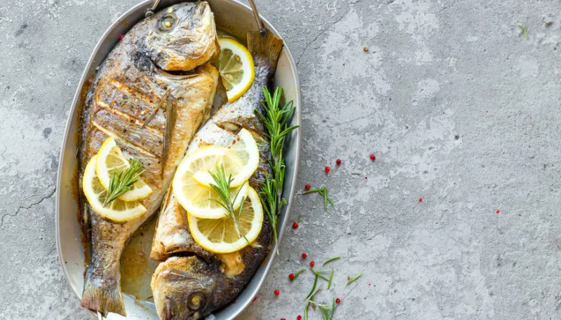 Dorada con mantequilla y limón