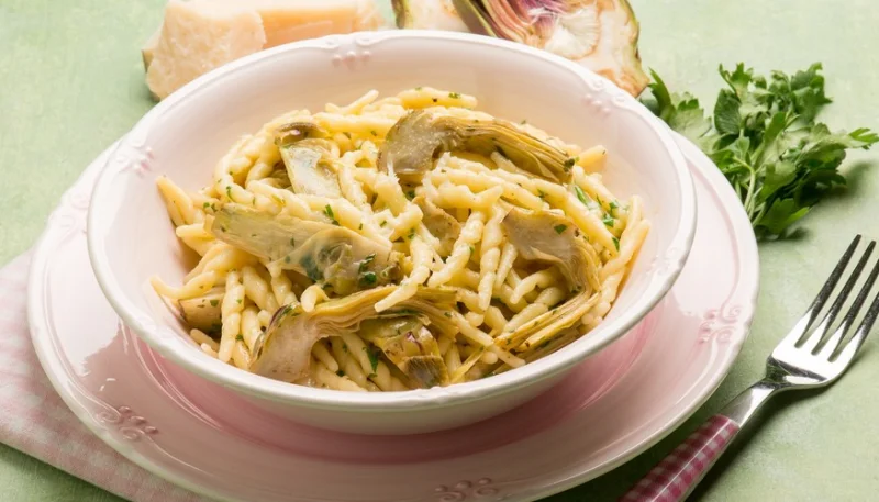 Pasta con alcachofas