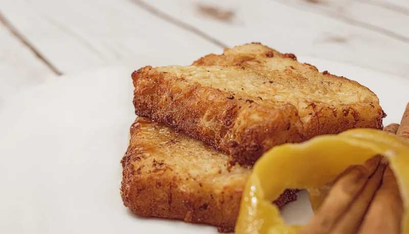 Torrijas con pan de molde en microondas
