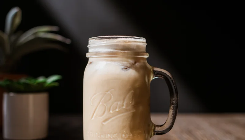 Batido de plátano con leche vegetal