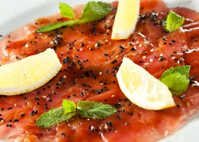 Carpaccio de atún