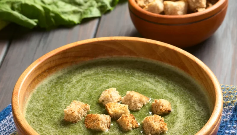 Crema de acelgas y pesto