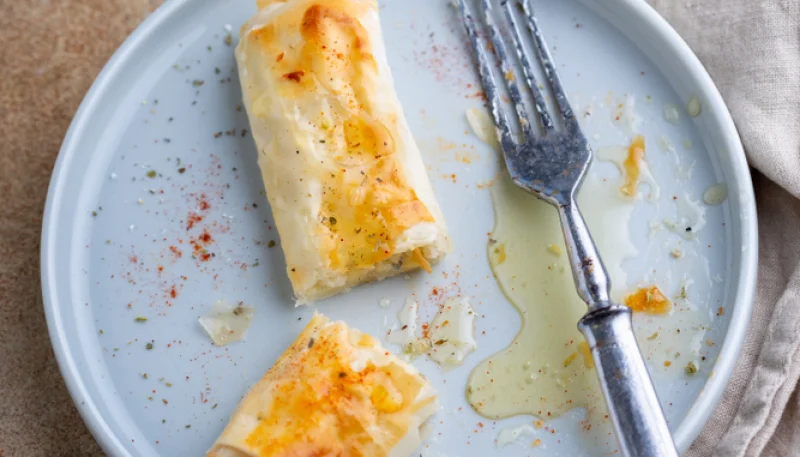 Dedos de manzana y queso