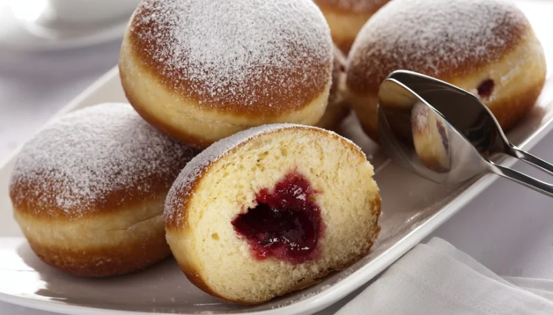 Donuts rellenos de mermelada