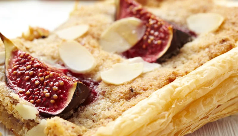 Tarta de higos y almendras