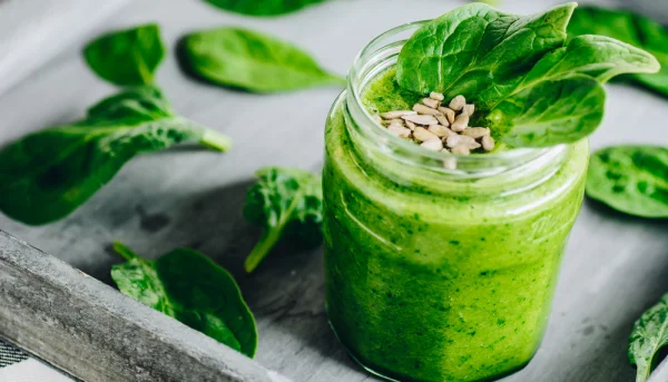 Zumo detox de espinacas
