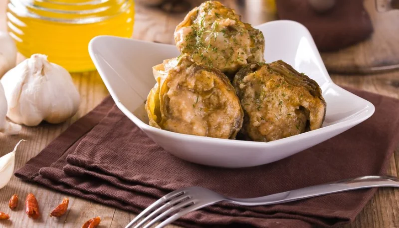 Alcachofas rellenas de carne