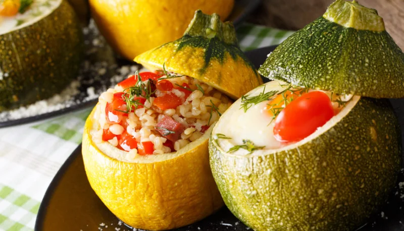 Huevos a la cazuela de calabacín