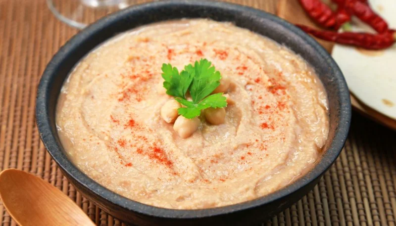 Hummus de pimientos rojos
