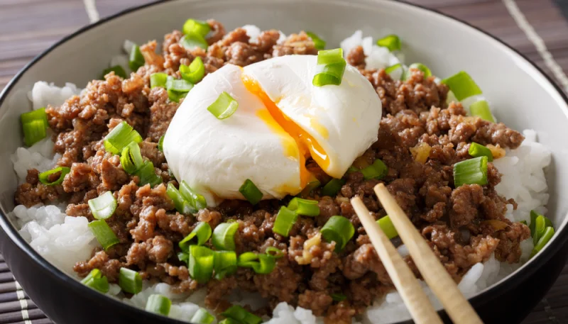 Carne picada con arroz