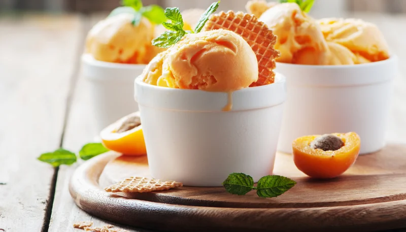 Helado de melocotón