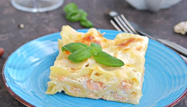 Lasaña de salmón ahumado