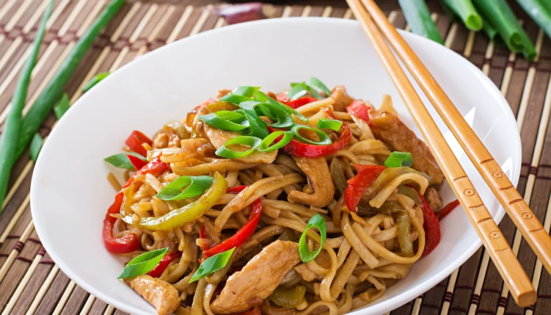 Pasta con pollo Kukuyu