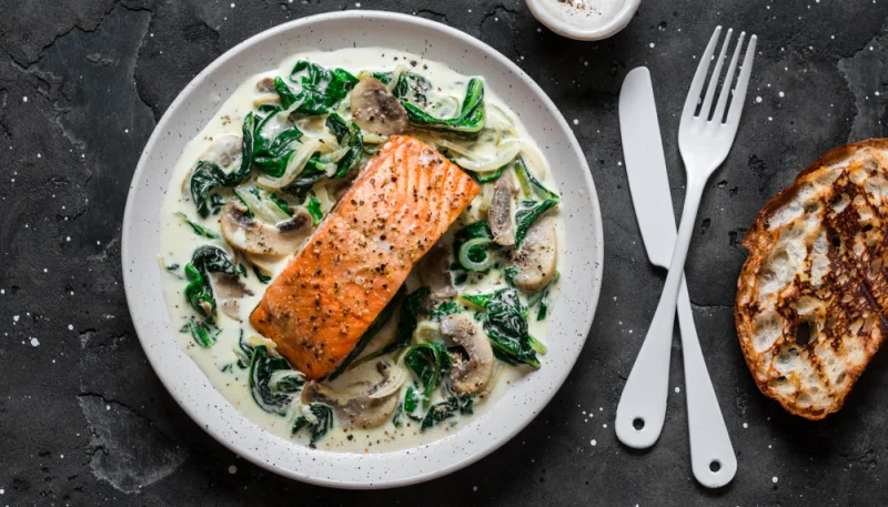 Salmón con nata