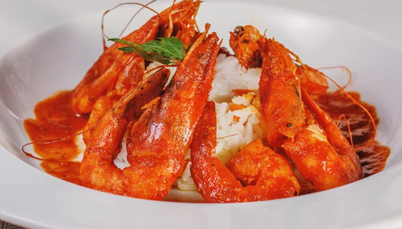 Langostinos en salsa picante