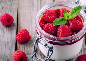 Panna cotta de frambuesa con Thermomix