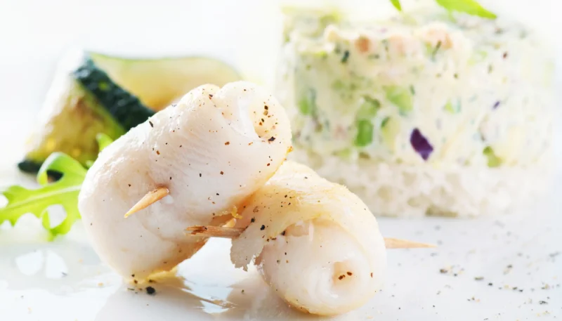 Rollitos de lenguado marinado