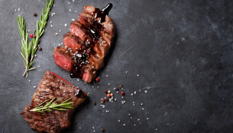 Solomillo a la pimienta con jarabe balsámico