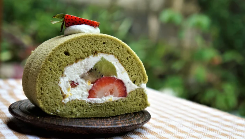 Tarta de kiwi y fresas