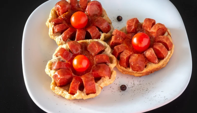 Tartaletas de salchichas al horno