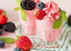 Yogur helado de frutos rojos