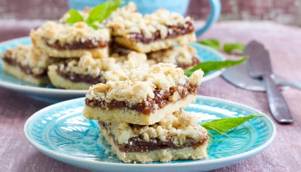 Cuadraditos de dátiles