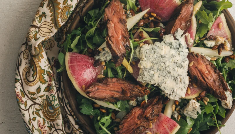 Ensalada de carne y queso Cabrales