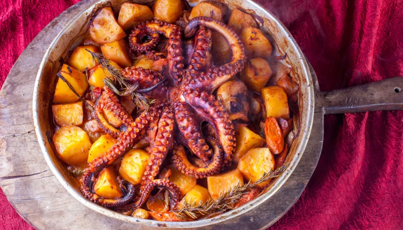 Guiso de pulpo con patatas
