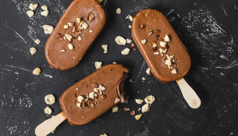 Helado de chocolate sin huevo