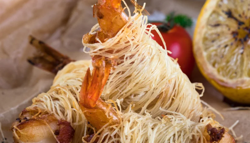 Langostinos crujientes con kataifi