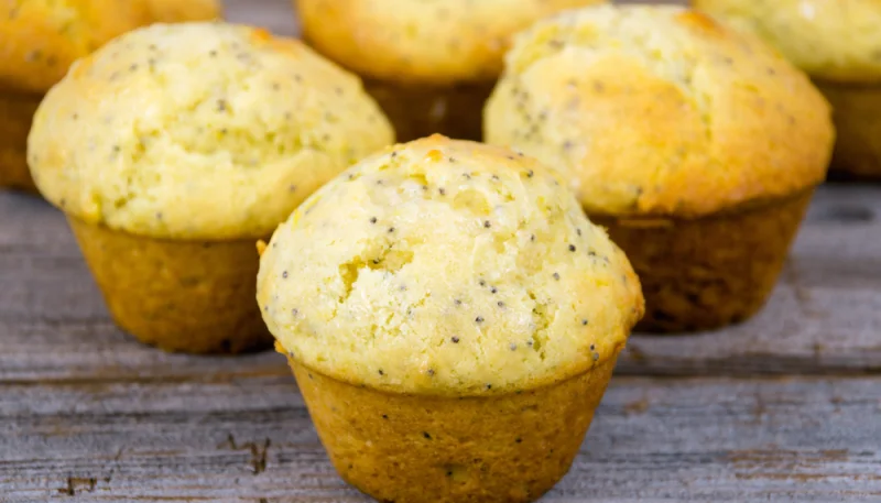 Magdalenas de limón y amapola