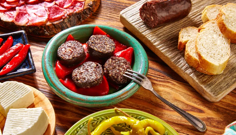 Morcilla con pimientos del piquillo